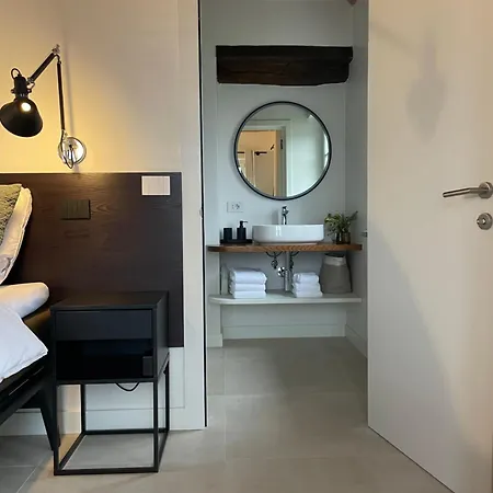 Casa Faretto アパート コスティリオーレ・ダスティ